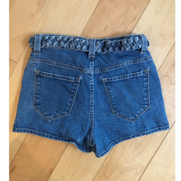 Vintage High-waisted Denim shorts - Picture 2 of 2